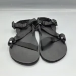 ADAMA BOULDER 35 שחור נשים